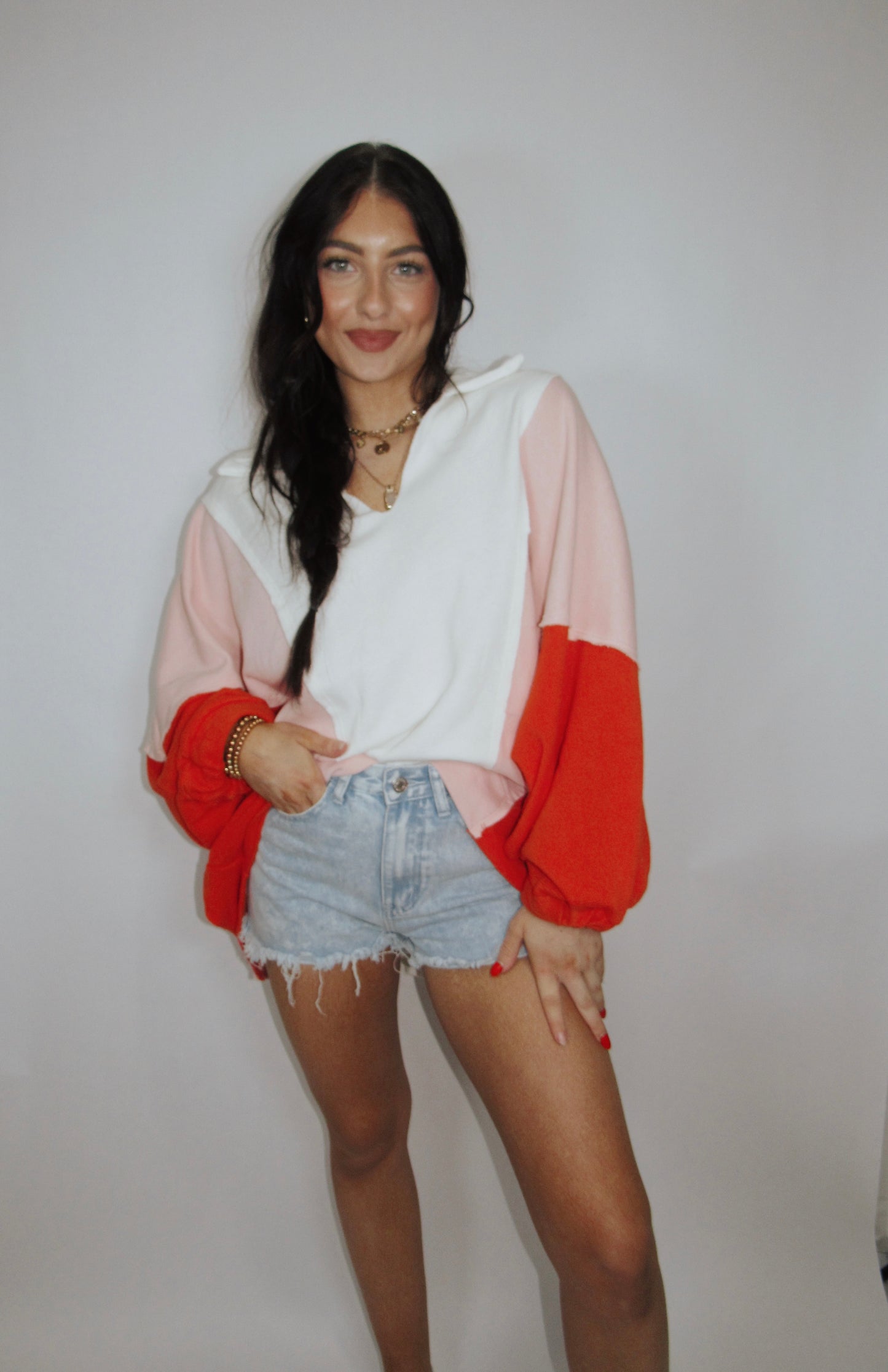 STRAWBERRY MILKSHAKE COLOR BLOCK PULLOVER