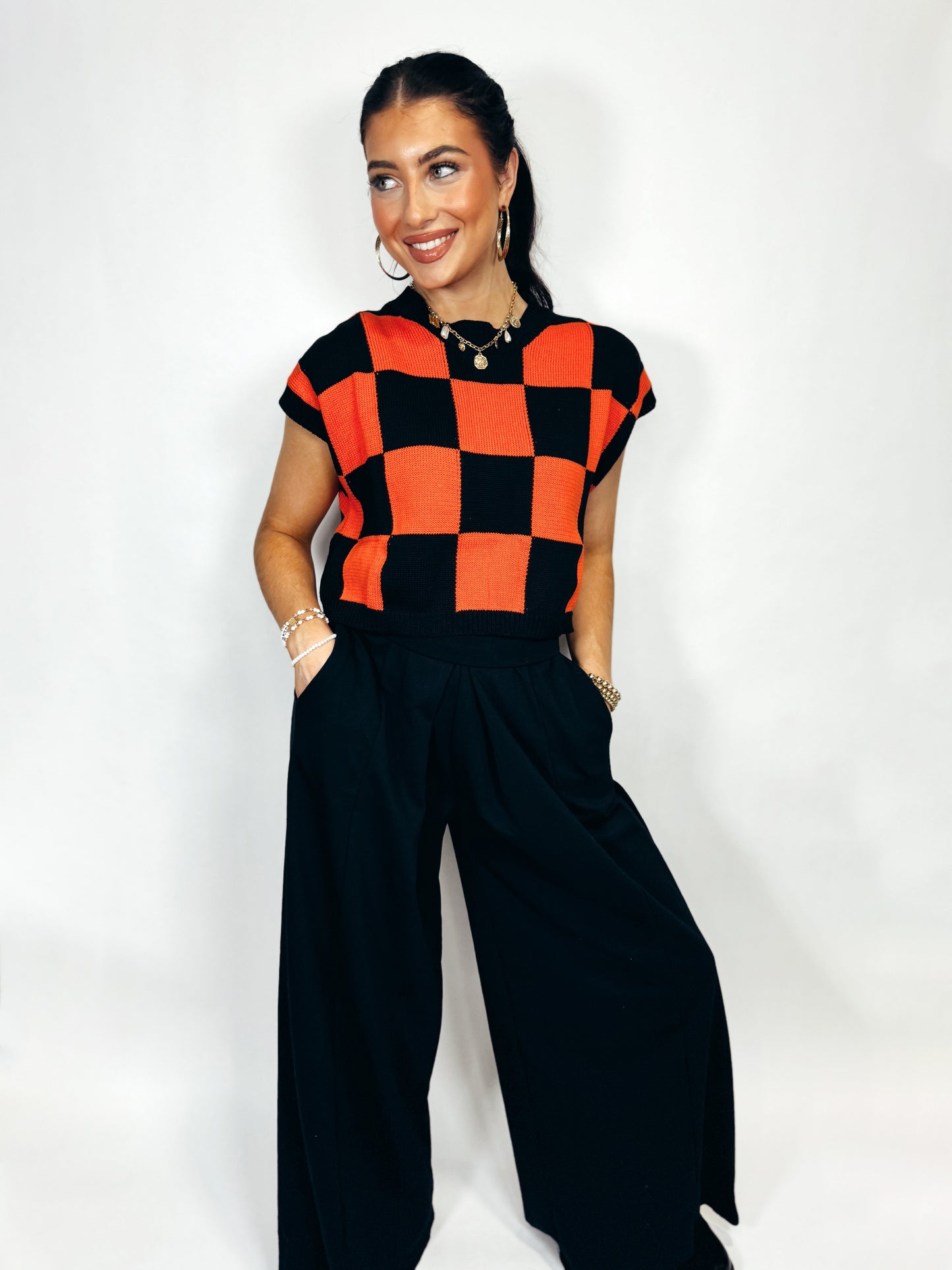 CHECKERED SWEATER VEST