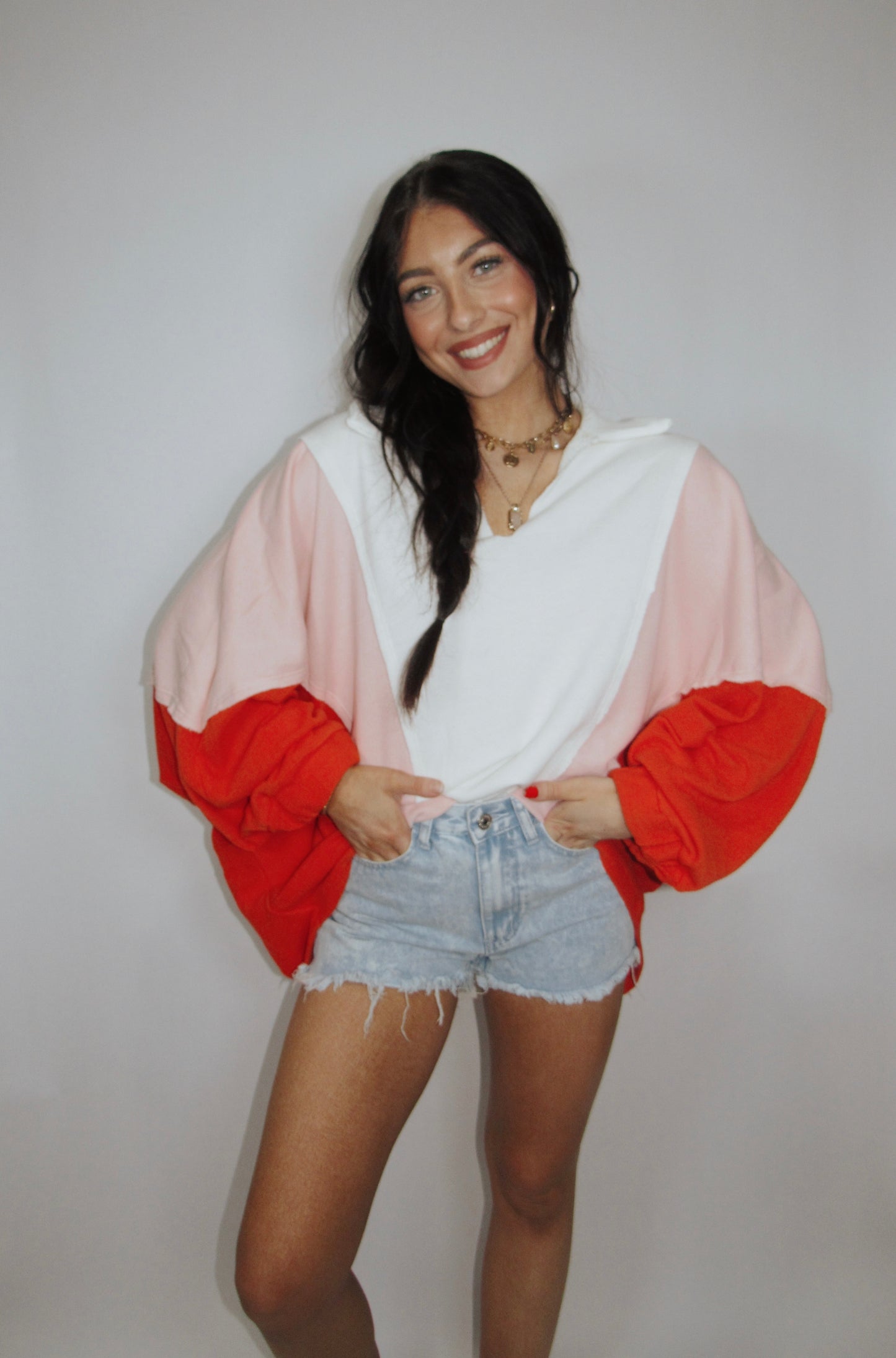 STRAWBERRY MILKSHAKE COLOR BLOCK PULLOVER