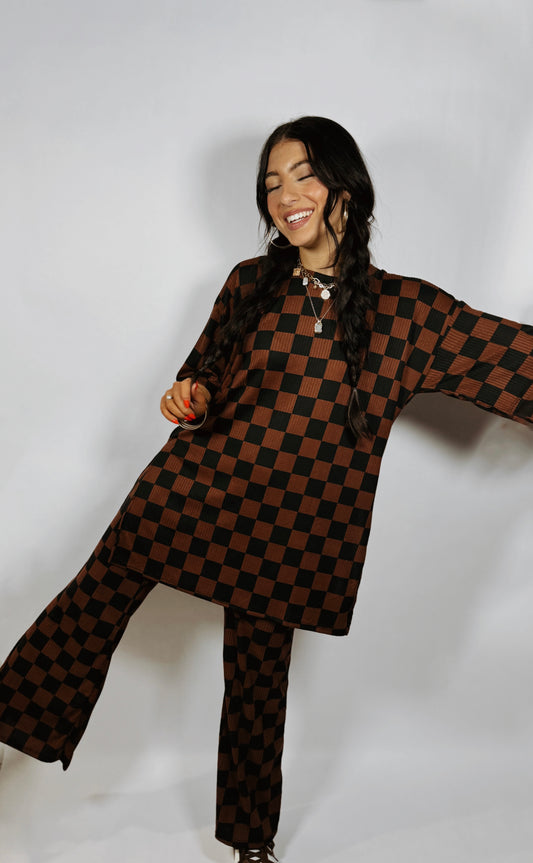 CHIC CHECKERED LOUNGE SET - MOCHA