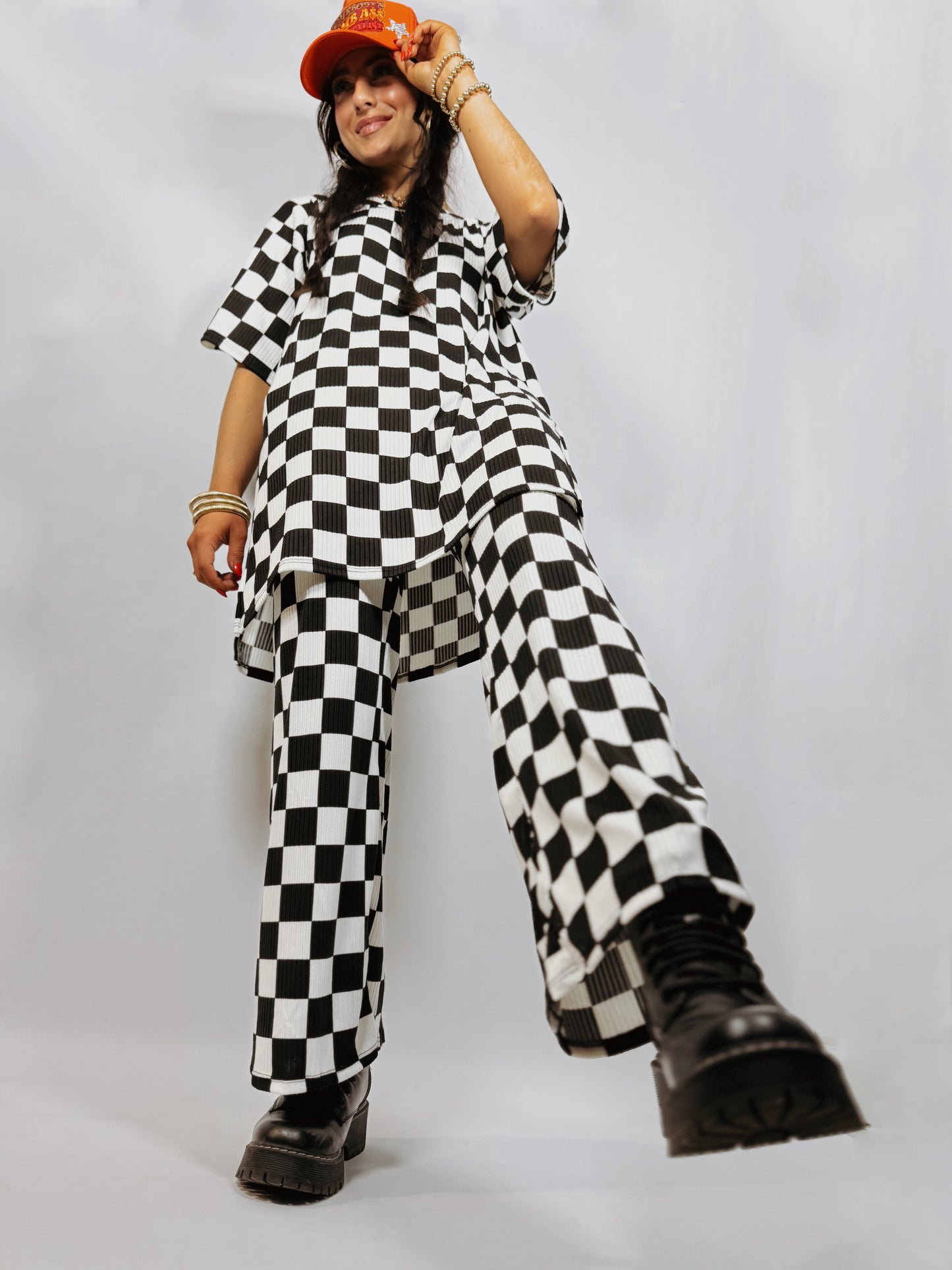 CHIC CHECKERED LOUNGE SET